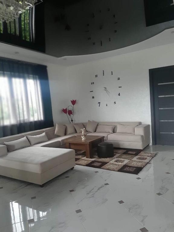 Guest House New Boulevard room 1